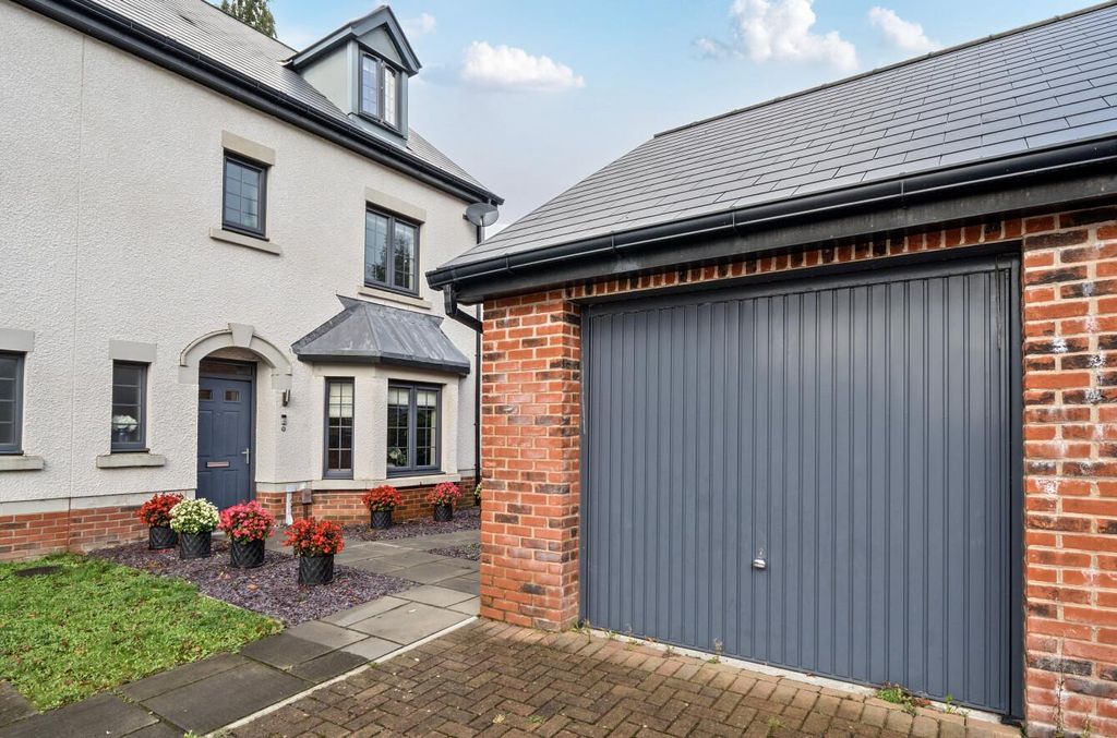 Property photo 1 of 24 1368867-7-68F76d2c3Cf48.Jpg