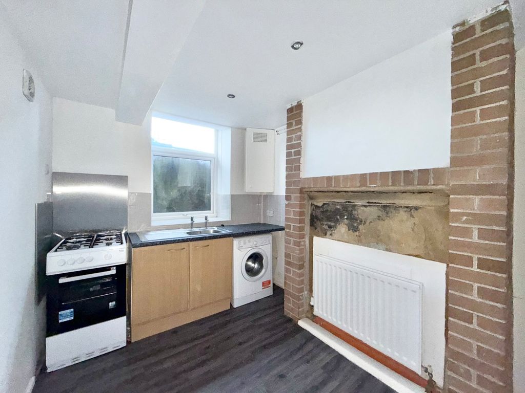 Property photo 3 of 7 Picture No. 05