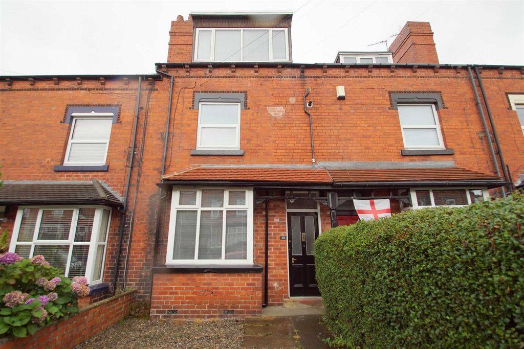 Property photo 1 of 5