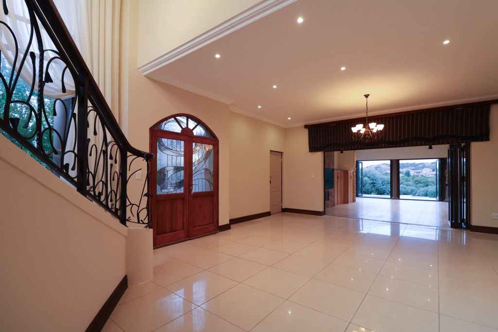 Property photo 3 of 50