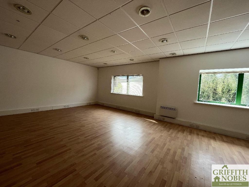 Property photo 3 of 5 Internal