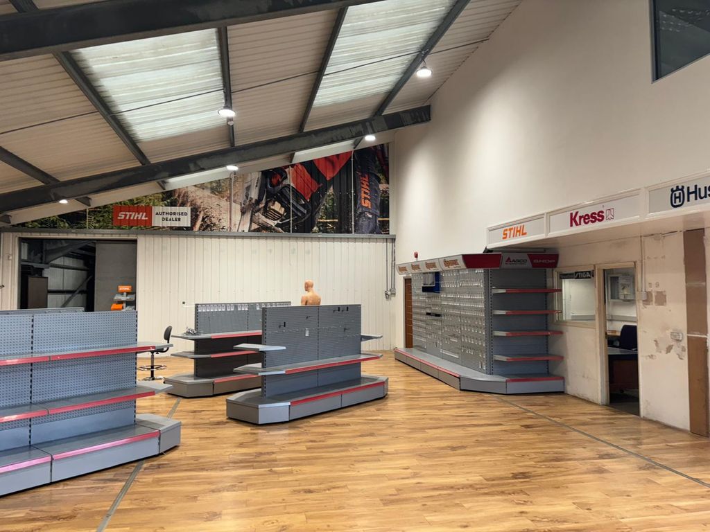 Property photo 3 of 8