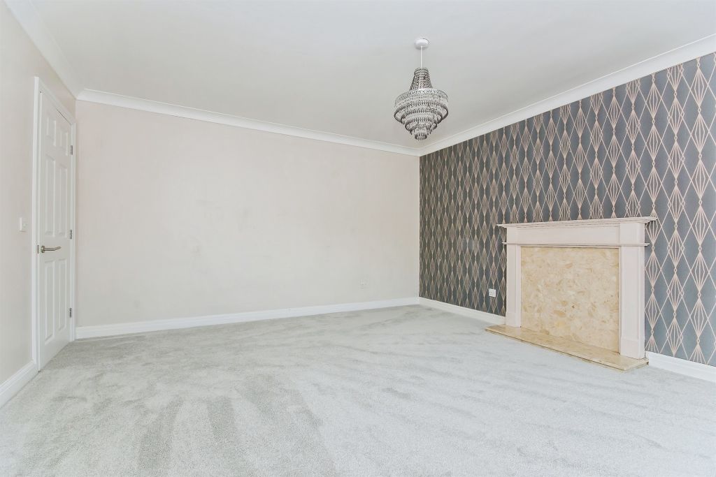 Property photo 2 of 26