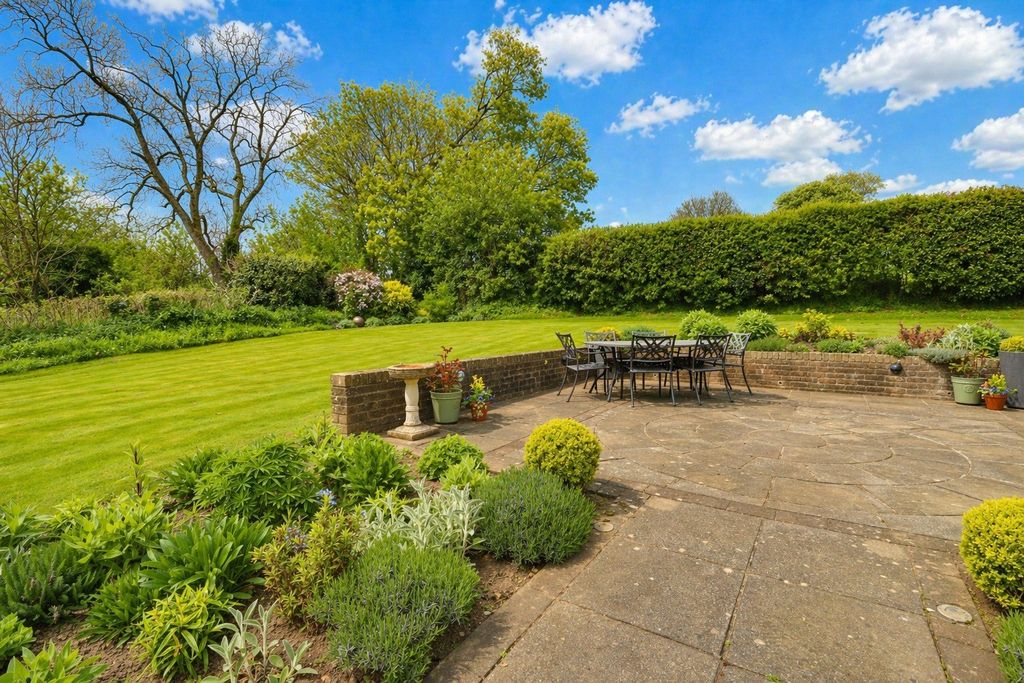 Property photo 2 of 30 Picture No. 26