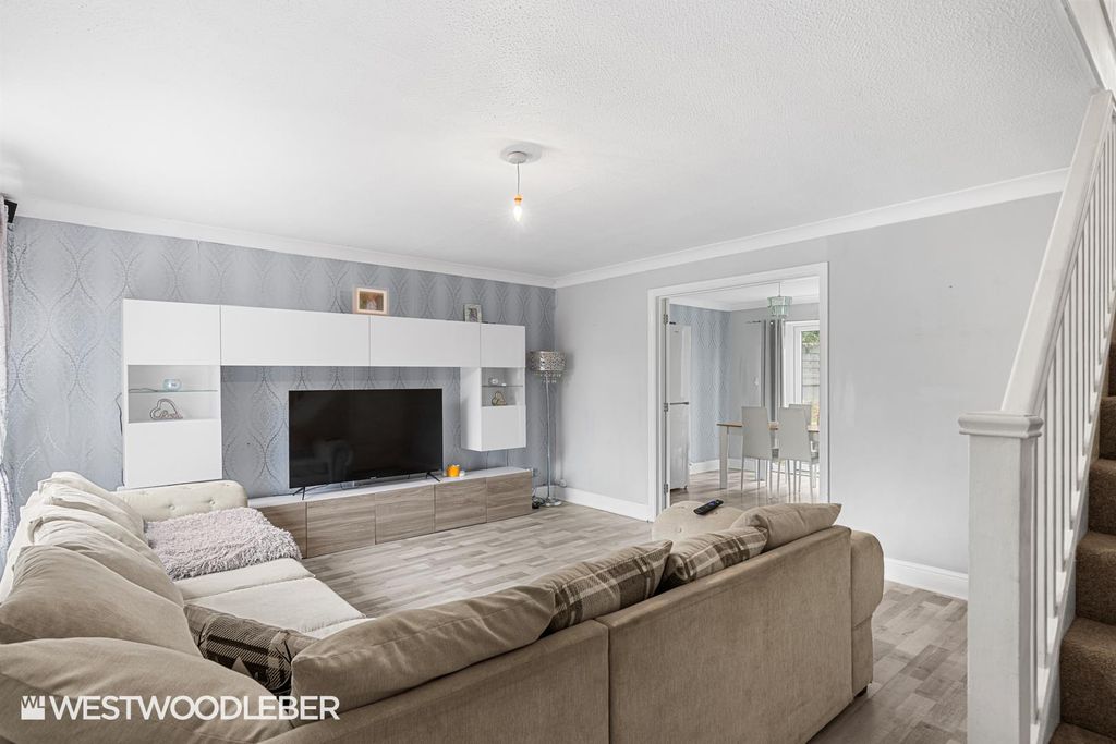 Property photo 3 of 16 Smartsgreen_6.Jpg