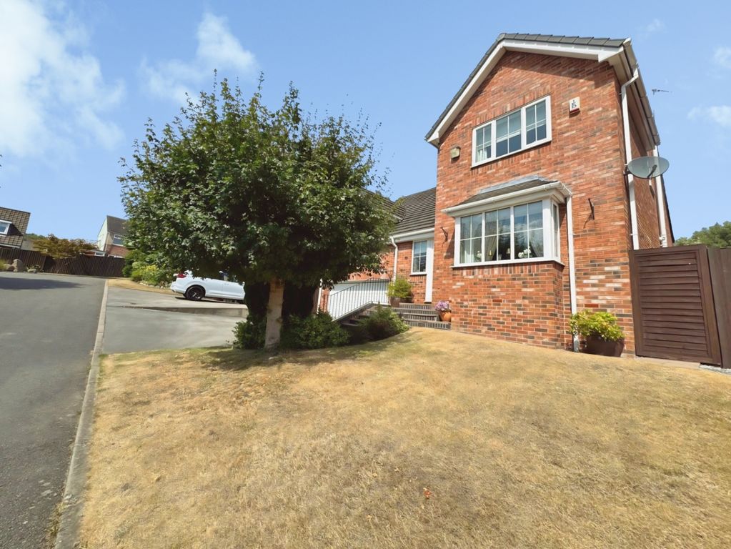 Property photo 3 of 47 Pbox-Img.Jpg