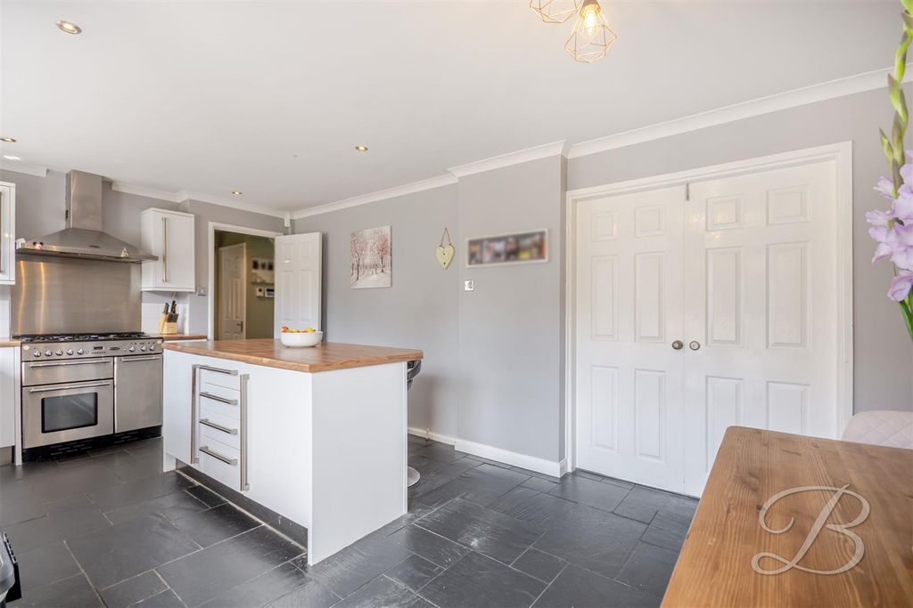 Property photo 3 of 25 Ccltd-8.Jpg