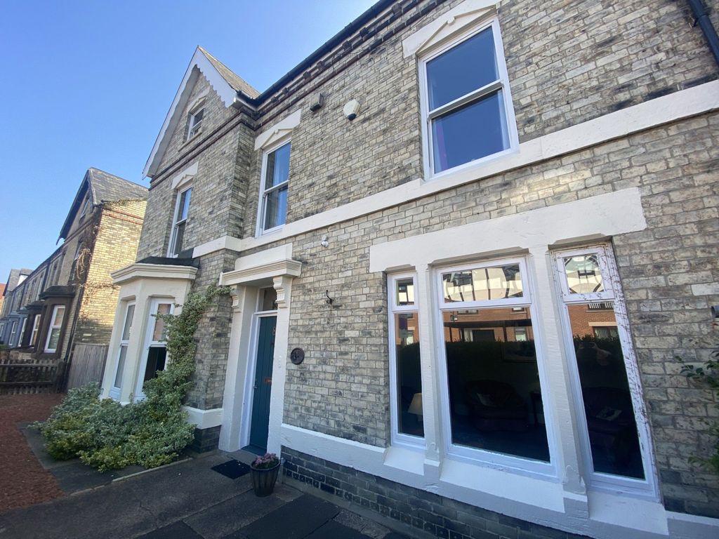Property photo 1 of 47
