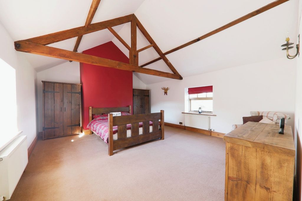 Property photo 3 of 22 3666569