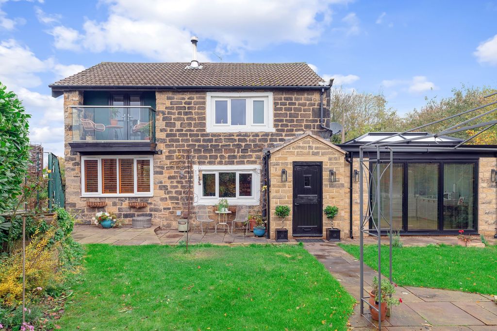 Property photo 1 of 38