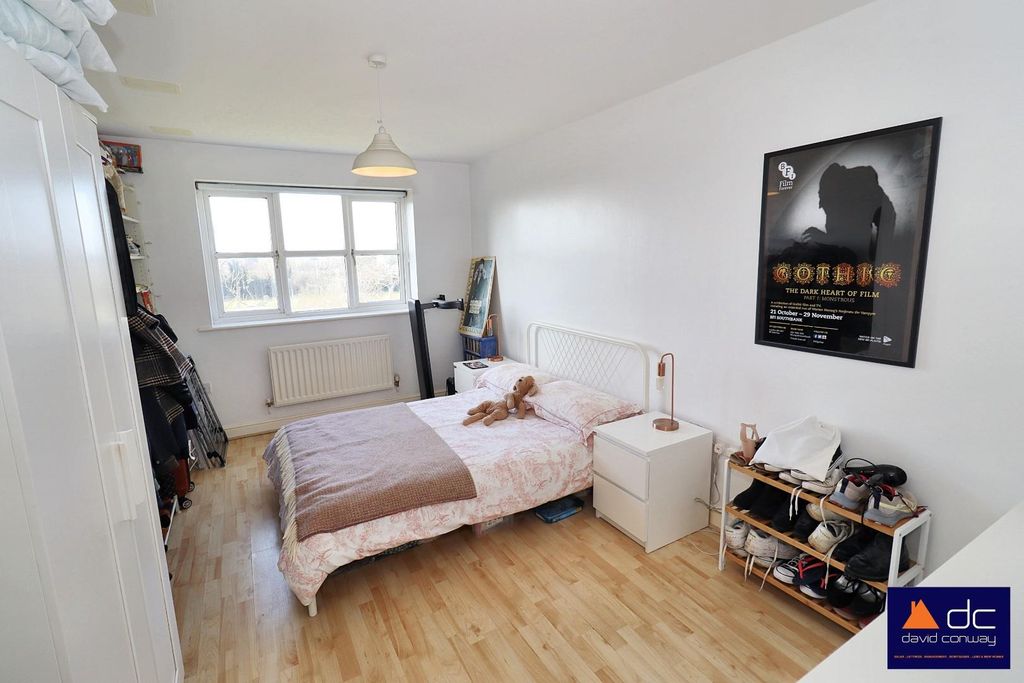 Property photo 2 of 8 Img_9455.Jpg