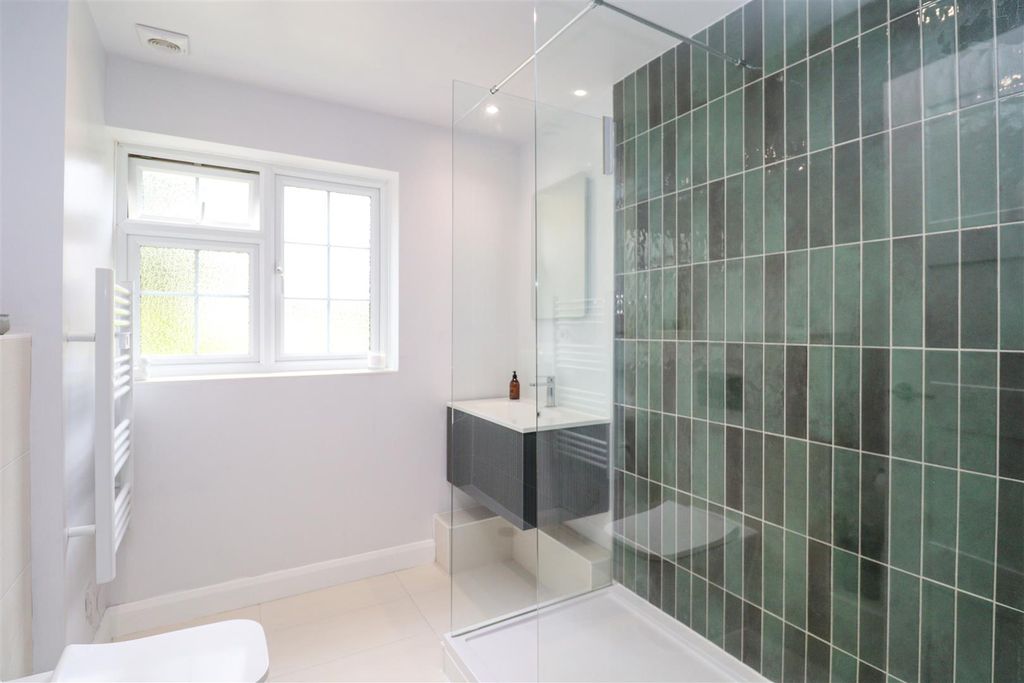 Additional image 8 of 3 bed maisonette for saleCranbrook Court, Fleet GU51