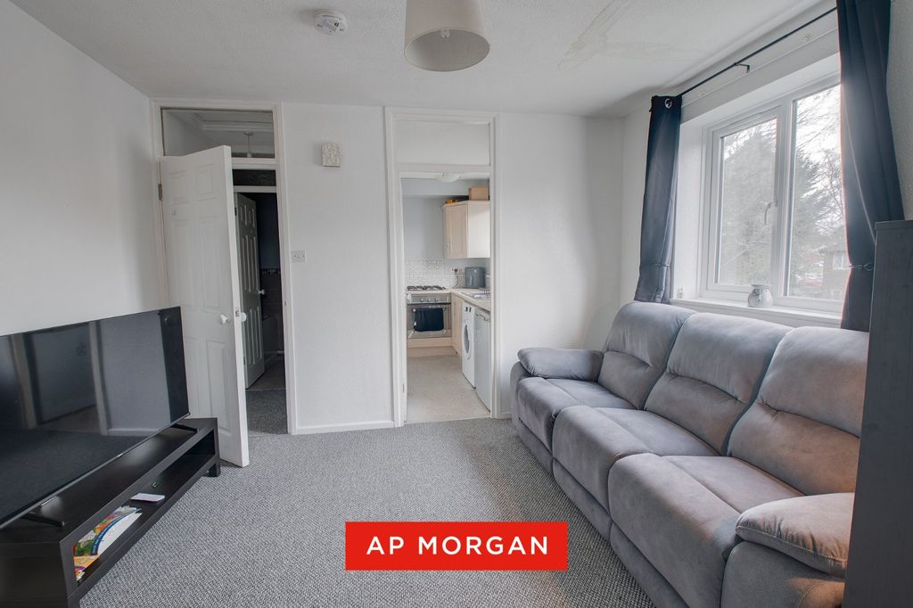 Property photo 2 of 9 Picture No. 08