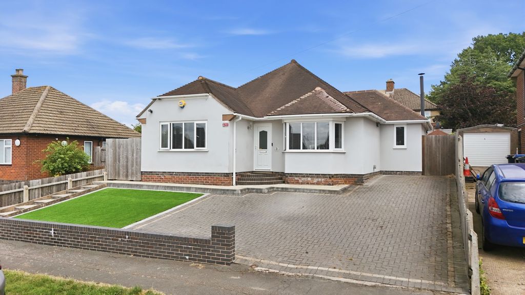 Property photo 1 of 16