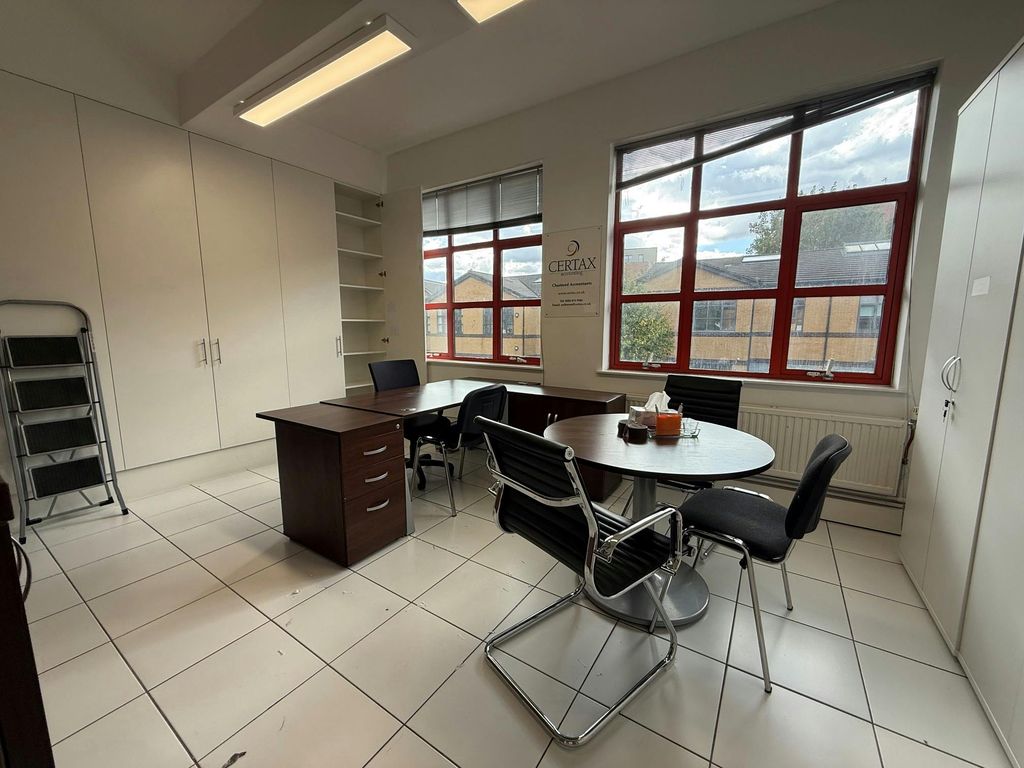 Property photo 2 of 3 Hampstead West 4.Jpg