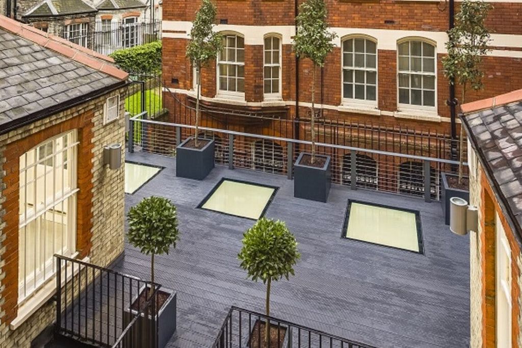 Property photo 3 of 5 3 Park Street.Jpg