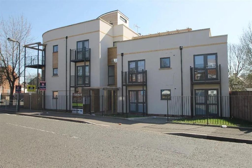 Property photo 1 of 6 Front.Jpg