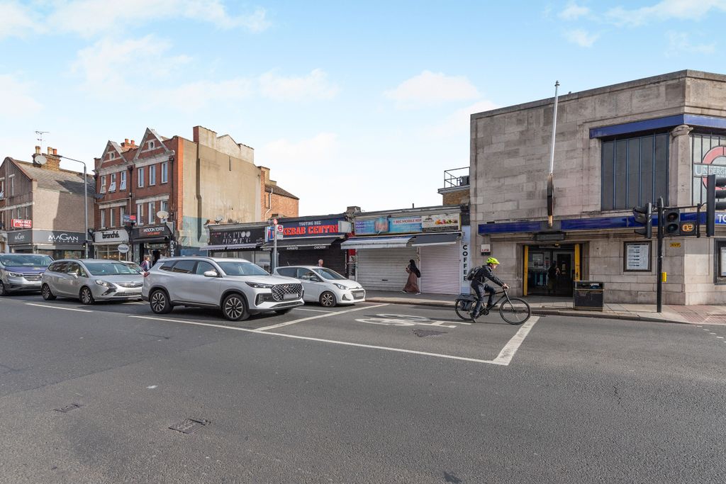 Property photo 2 of 2 4-8 (Even) Trinity Road, Tooting, London Sw17 7Re