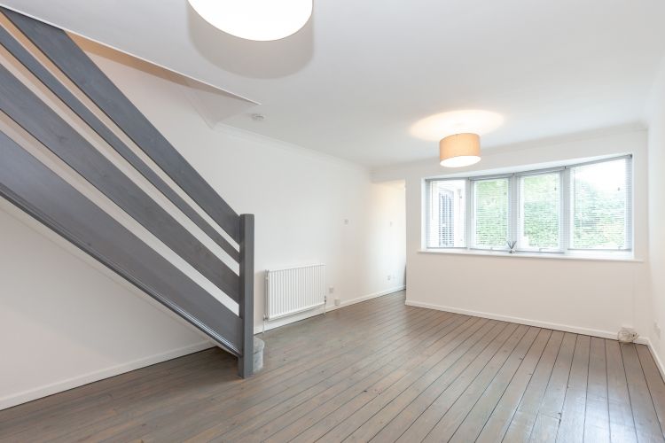 Property photo 2 of 8 199213