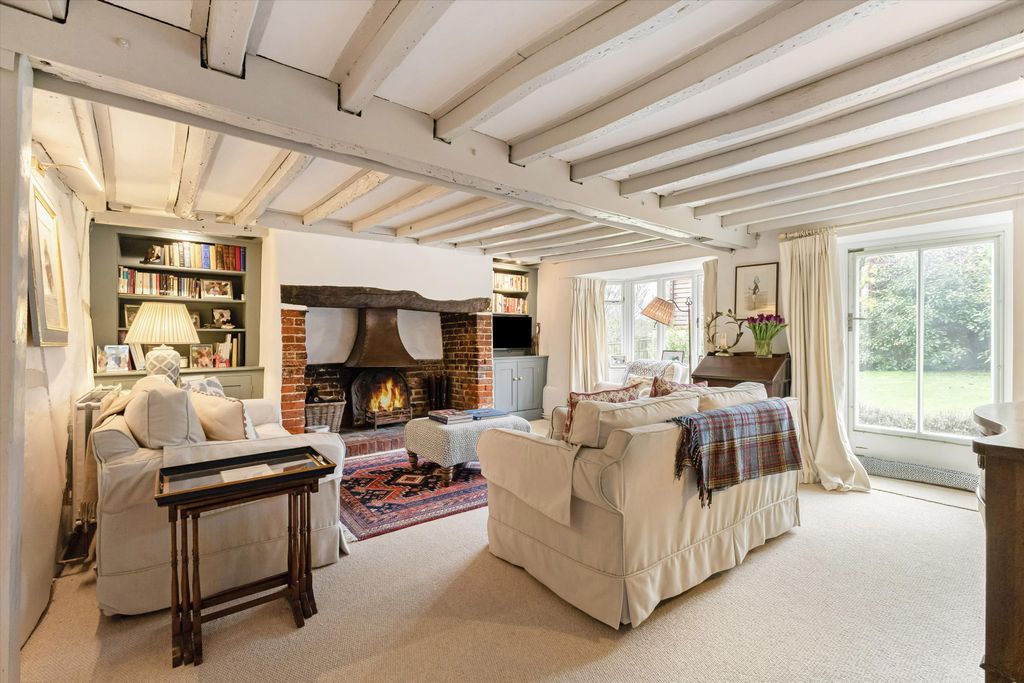 Property photo 2 of 13 Image