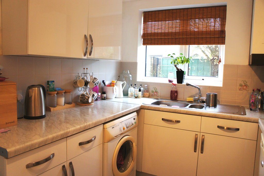 Property photo 2 of 8