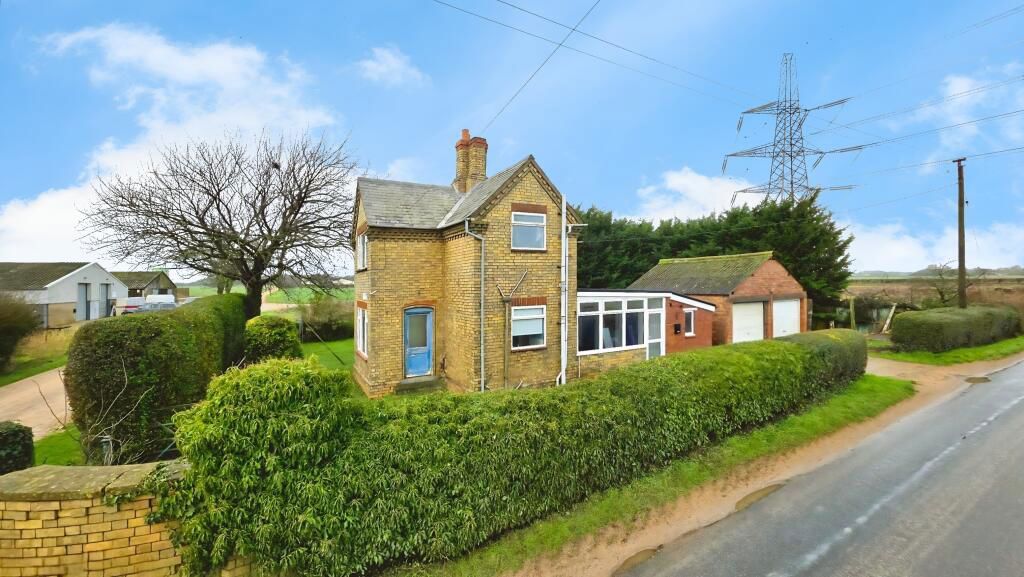 Property photo 1 of 20