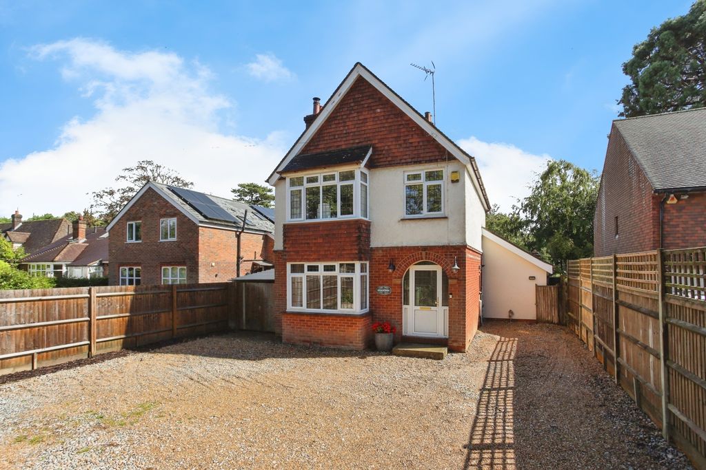 Property photo 1 of 17 Photo