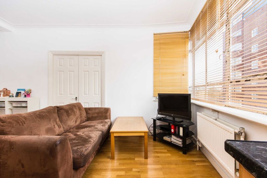 Property photo 2 of 5