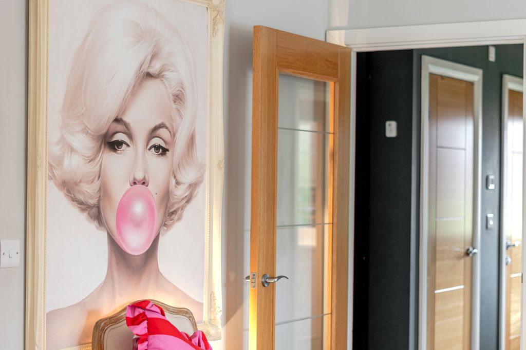 Property photo 3 of 21