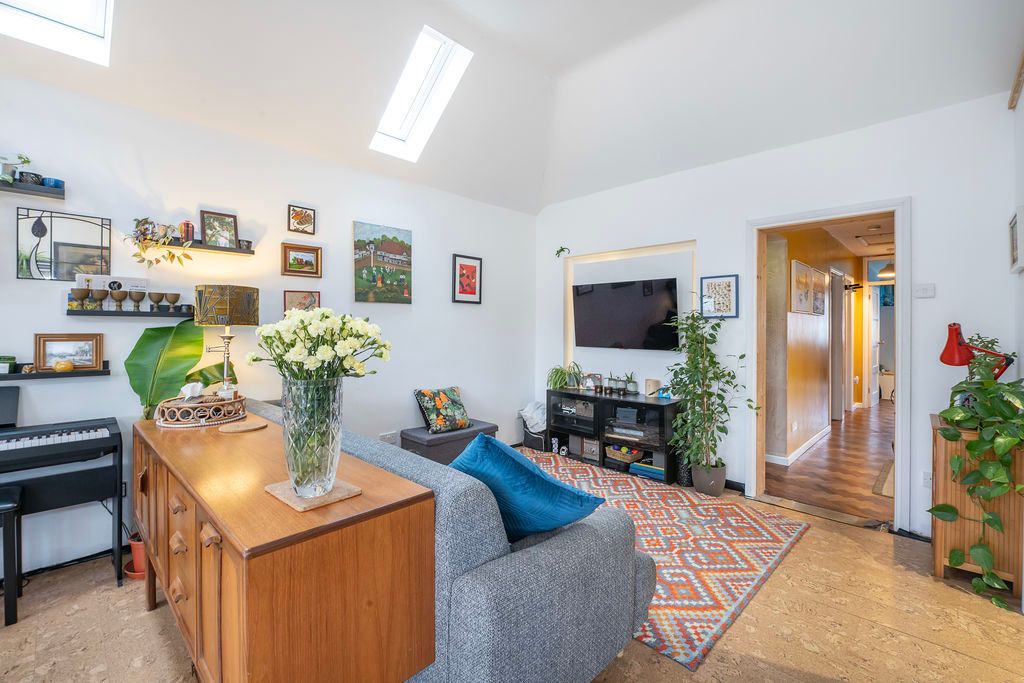 Property photo 3 of 21 Photo 10