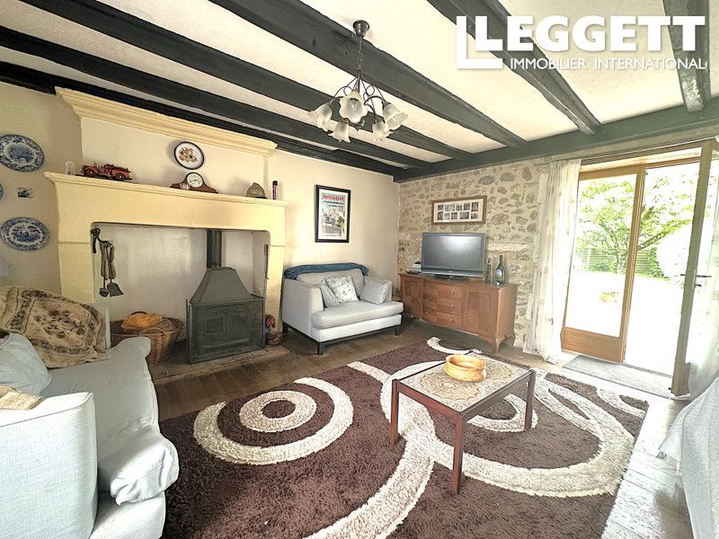 Property photo 3 of 10