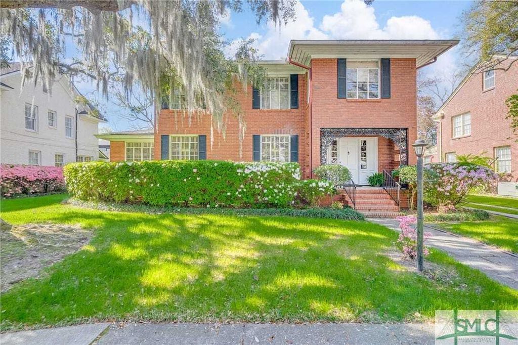 Property photo 1 of 31