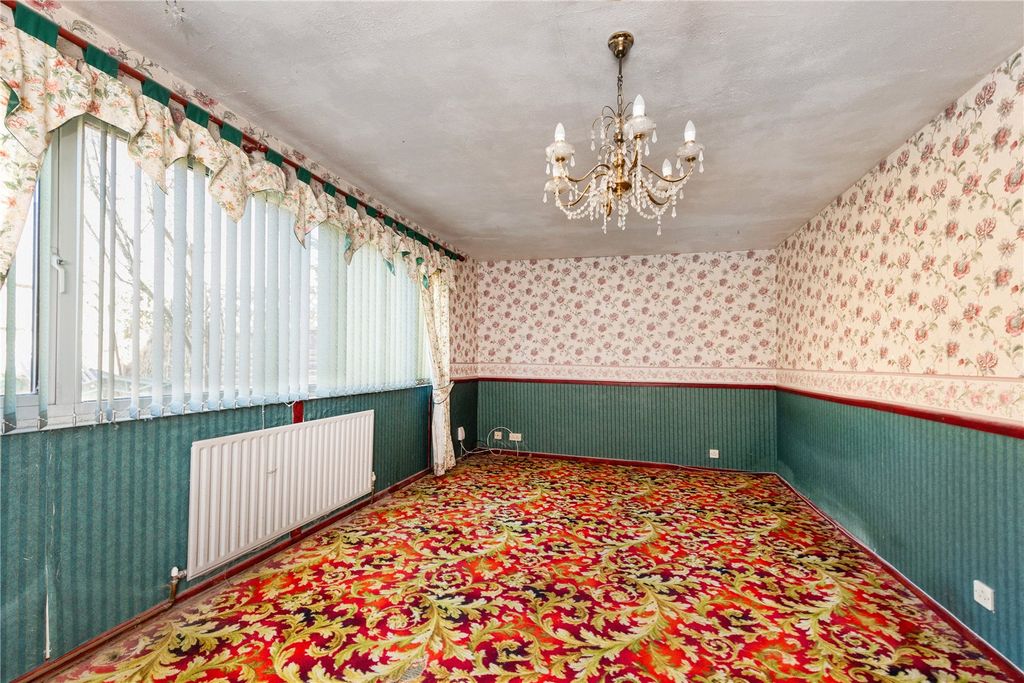 Property photo 3 of 13 Picture No. 02