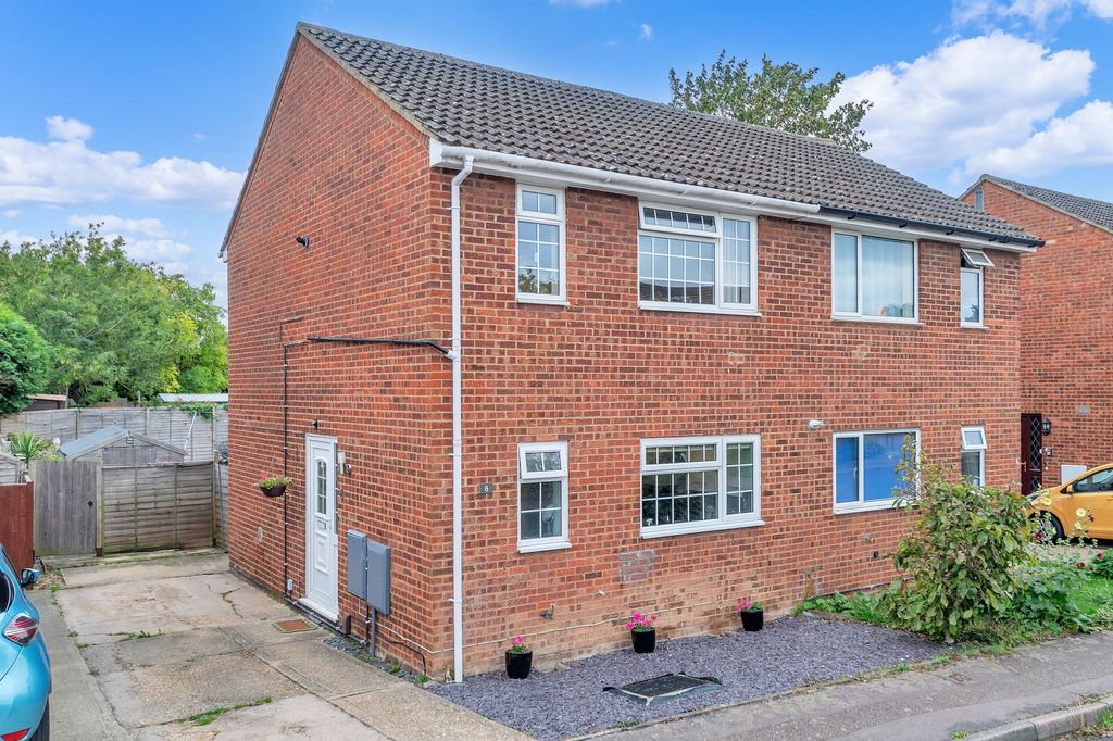 Property photo 1 of 11