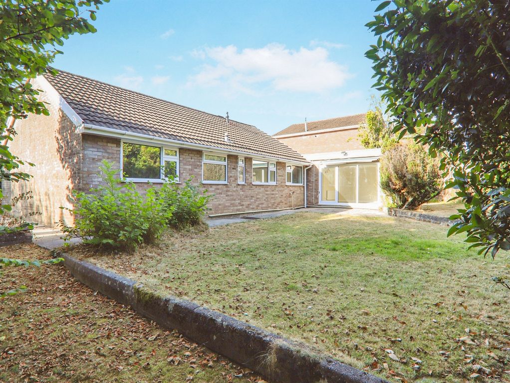 Property photo 3 of 15