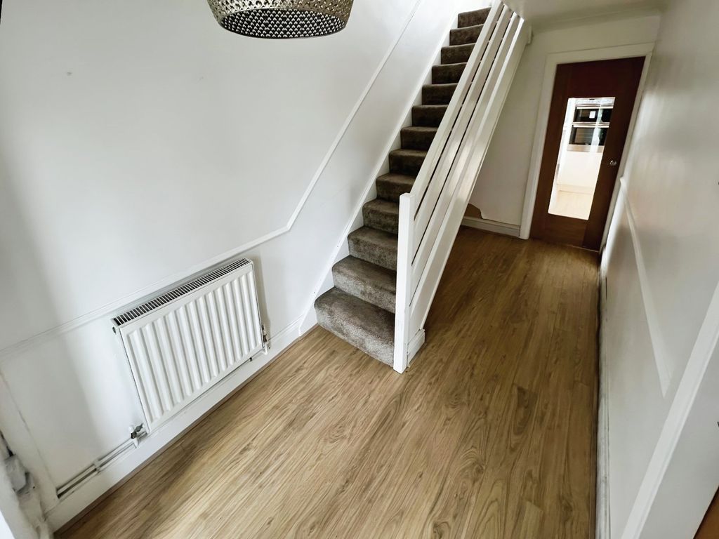 Property photo 3 of 18 Picture No. 14