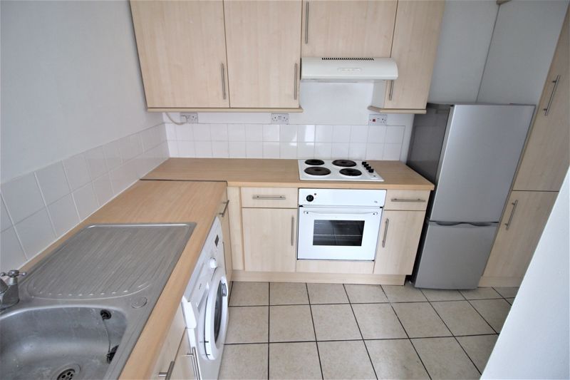 Property photo 3 of 6 Photo 7