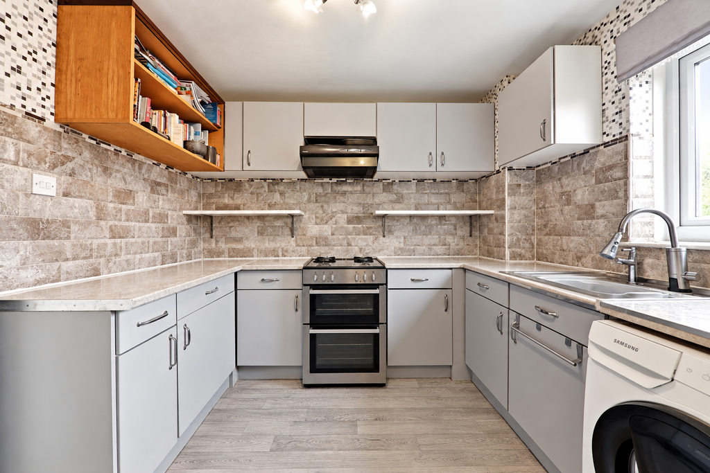 Property photo 1 of 14 Kitchen