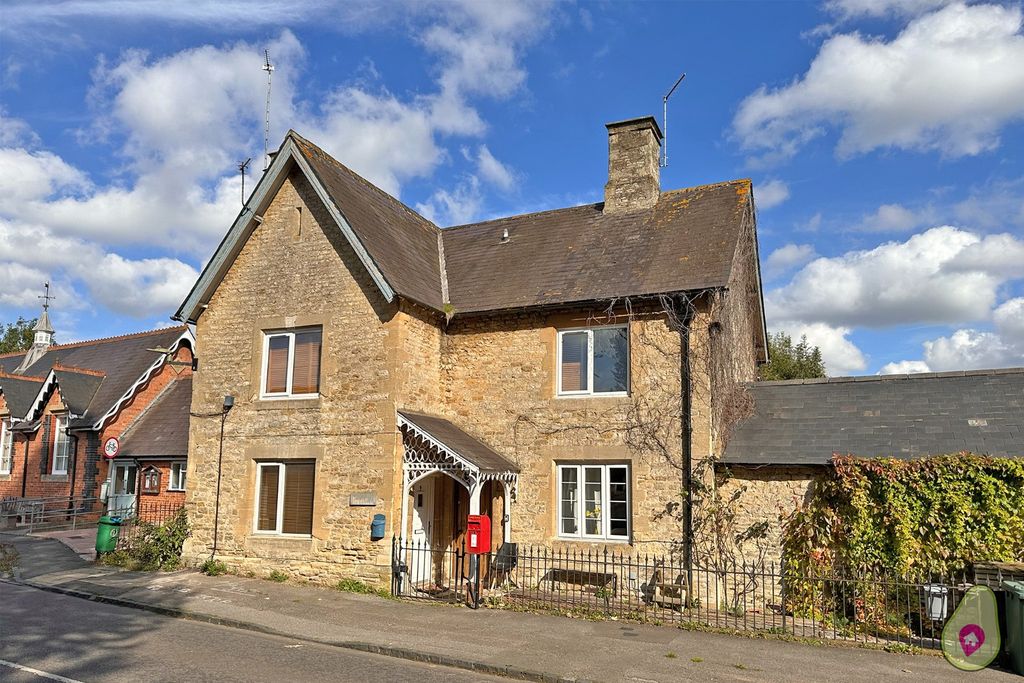 Property photo 1 of 11 3608071