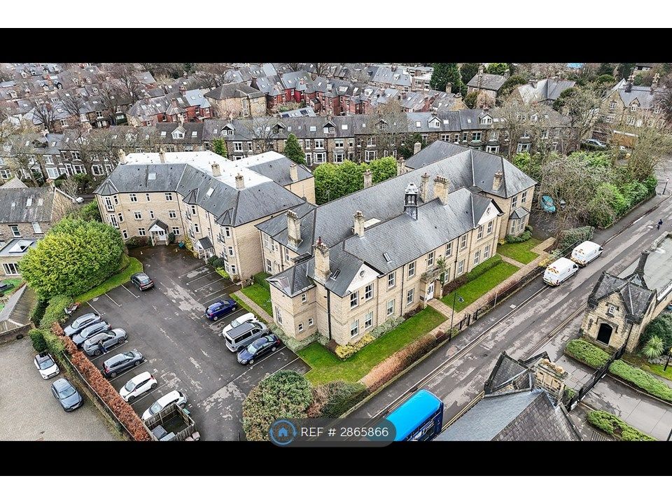 Property photo 3 of 33