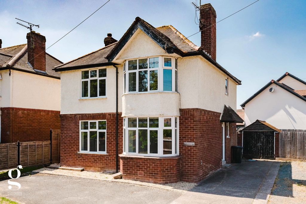 Property photo 1 of 26