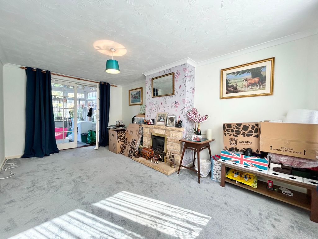 Property photo 2 of 23