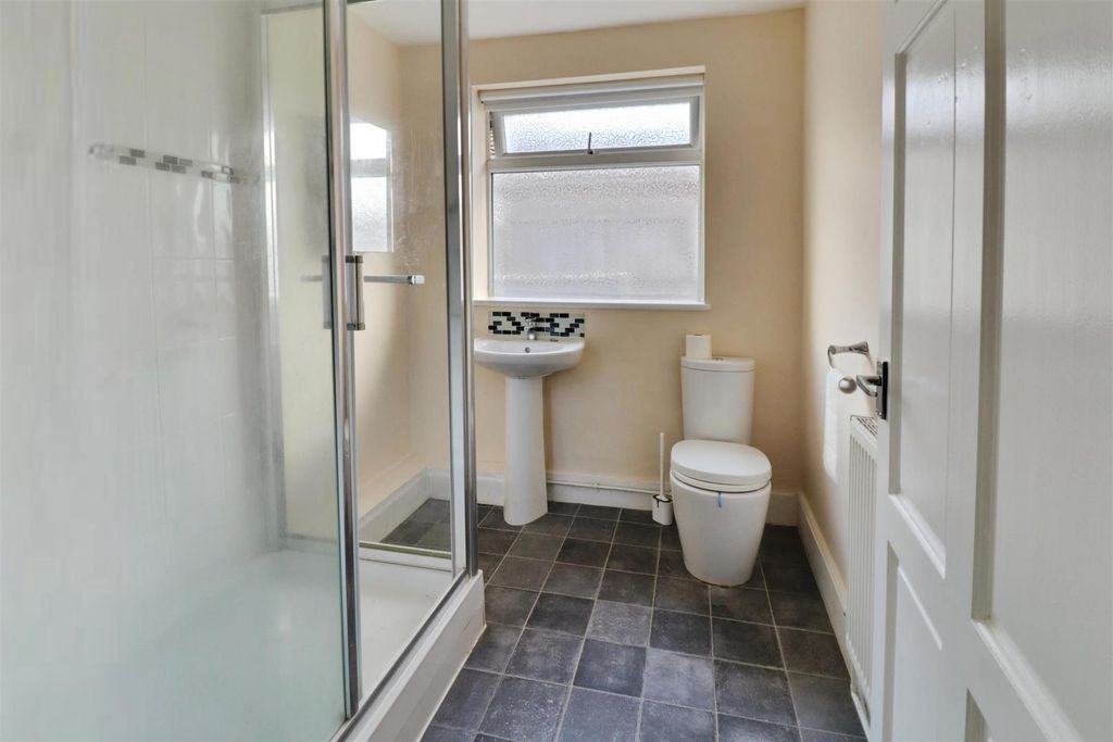 Property photo 2 of 16 User_Edited_Photo-E676A457_User-Edited-5203c95B-94