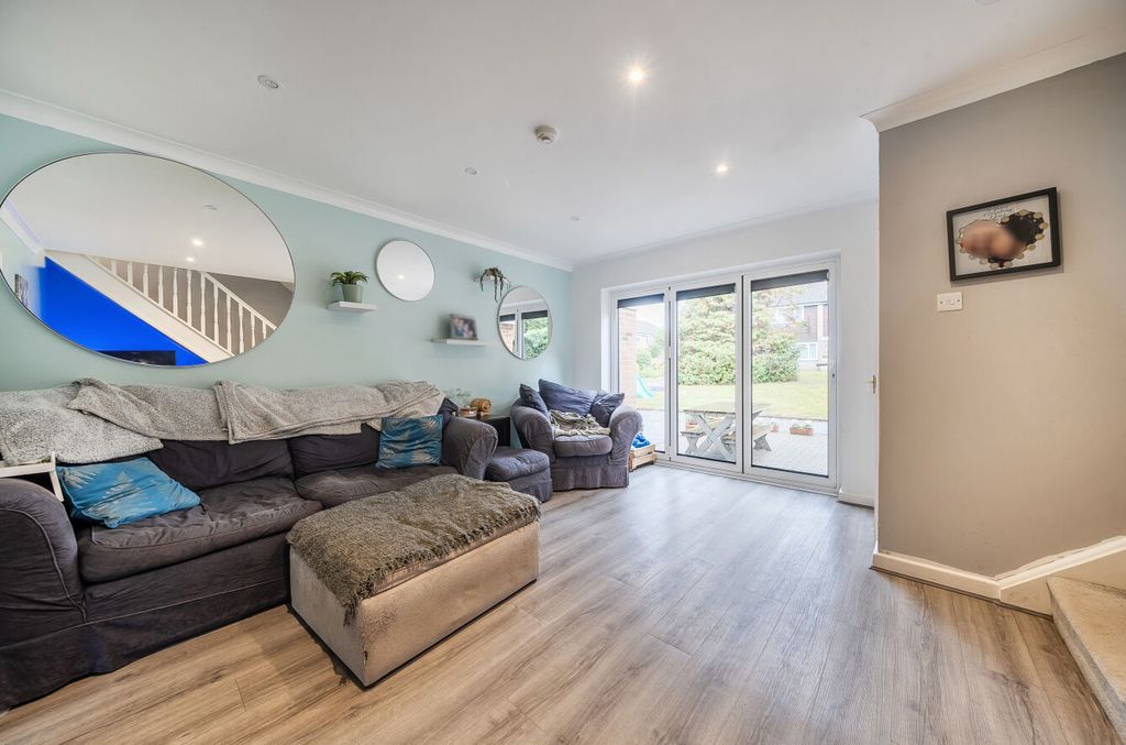 Property photo 3 of 22 1345863-5-68B1993...