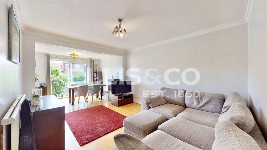 Property photo 3 of 20 Picture No. 44