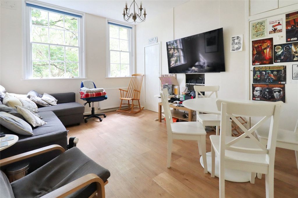 Property photo 2 of 9 Picture No. 05