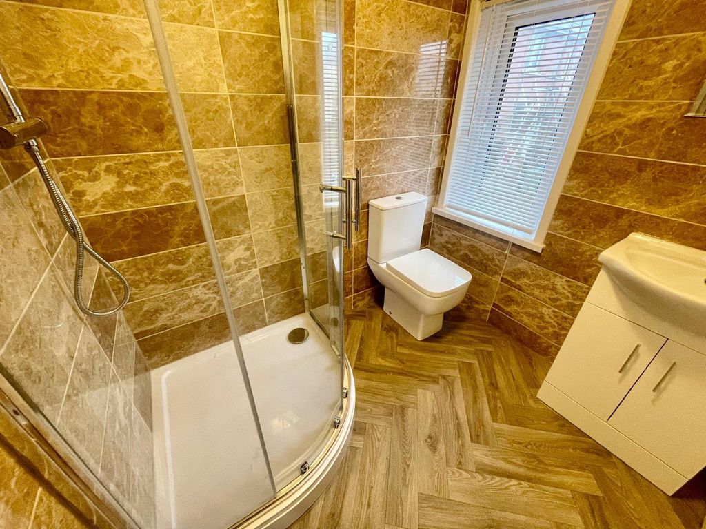 Property photo 3 of 18 Picture No. 19