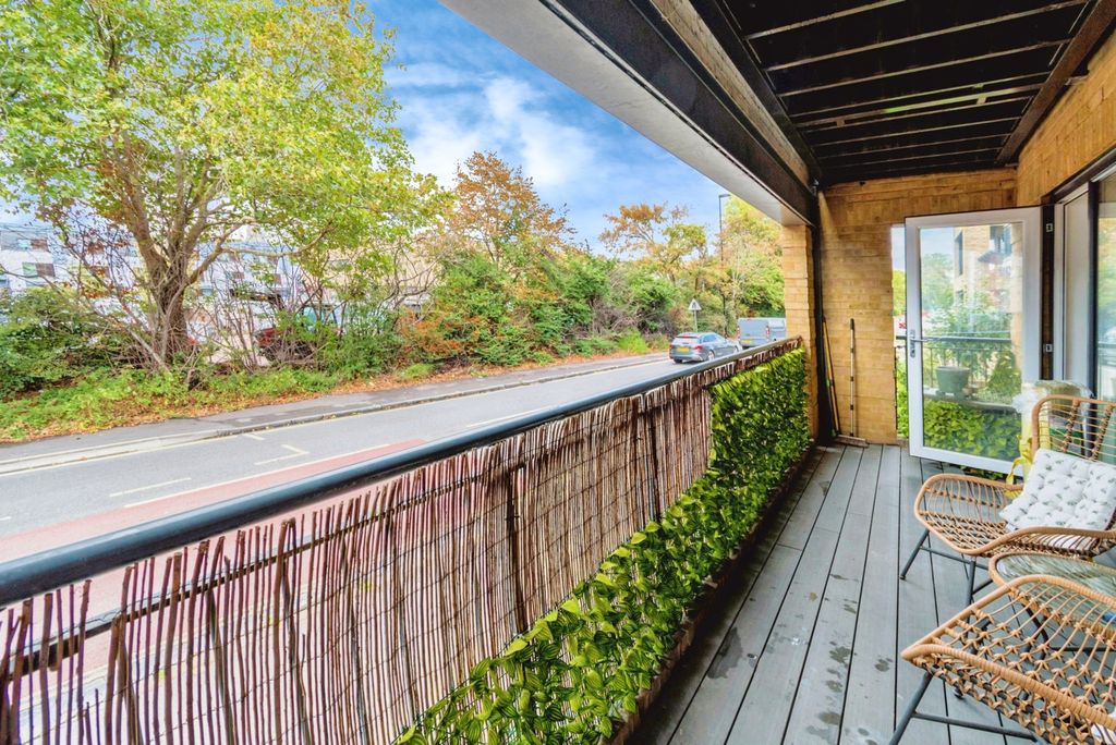 Property photo 2 of 15 Photo