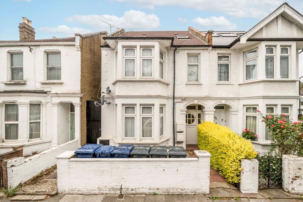 Property photo 1 of 1
