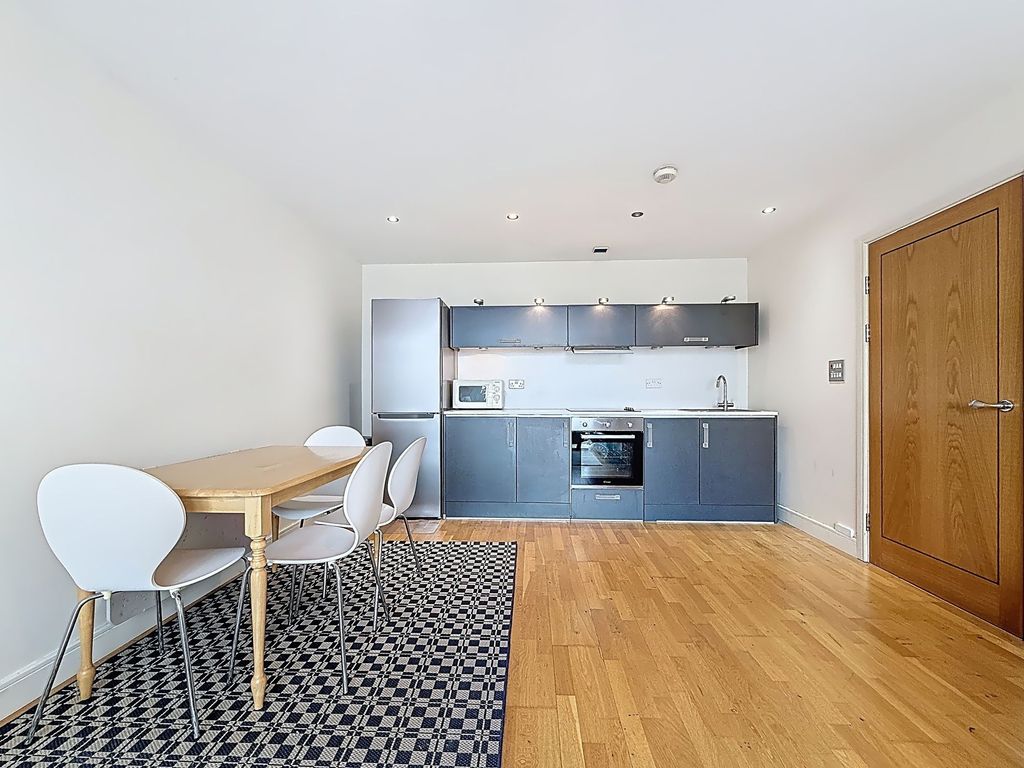 Property photo 2 of 18 Kitchen/ Dining Area